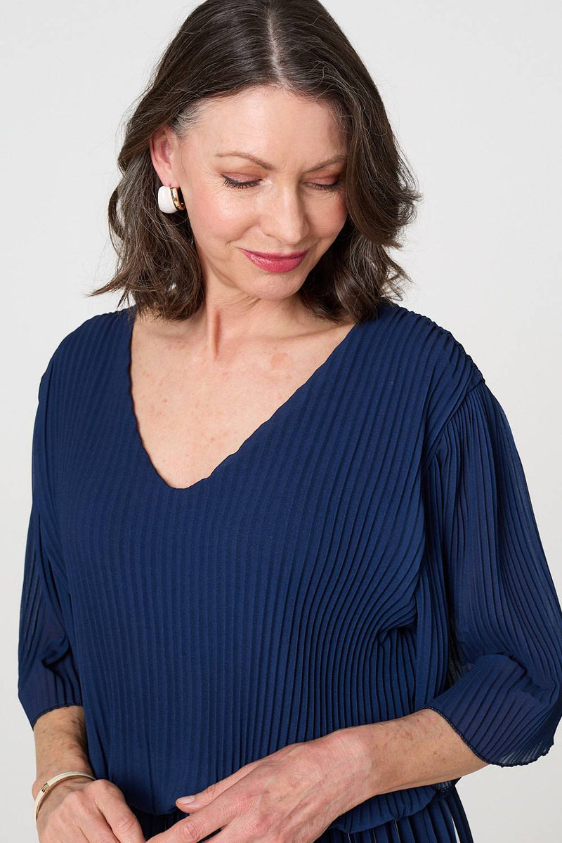 Striped Pleat 1/2 Sleeve Midi Dress
