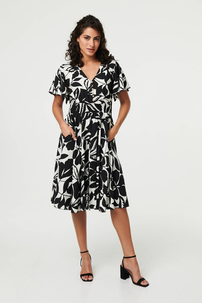 Leaf Print Tie Waist Knee Length Dress