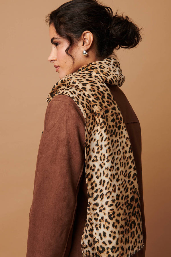 Animal Printed Relaxed Shawl Scarf