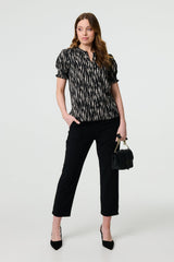 Printed Short Puff Sleeve Blouse