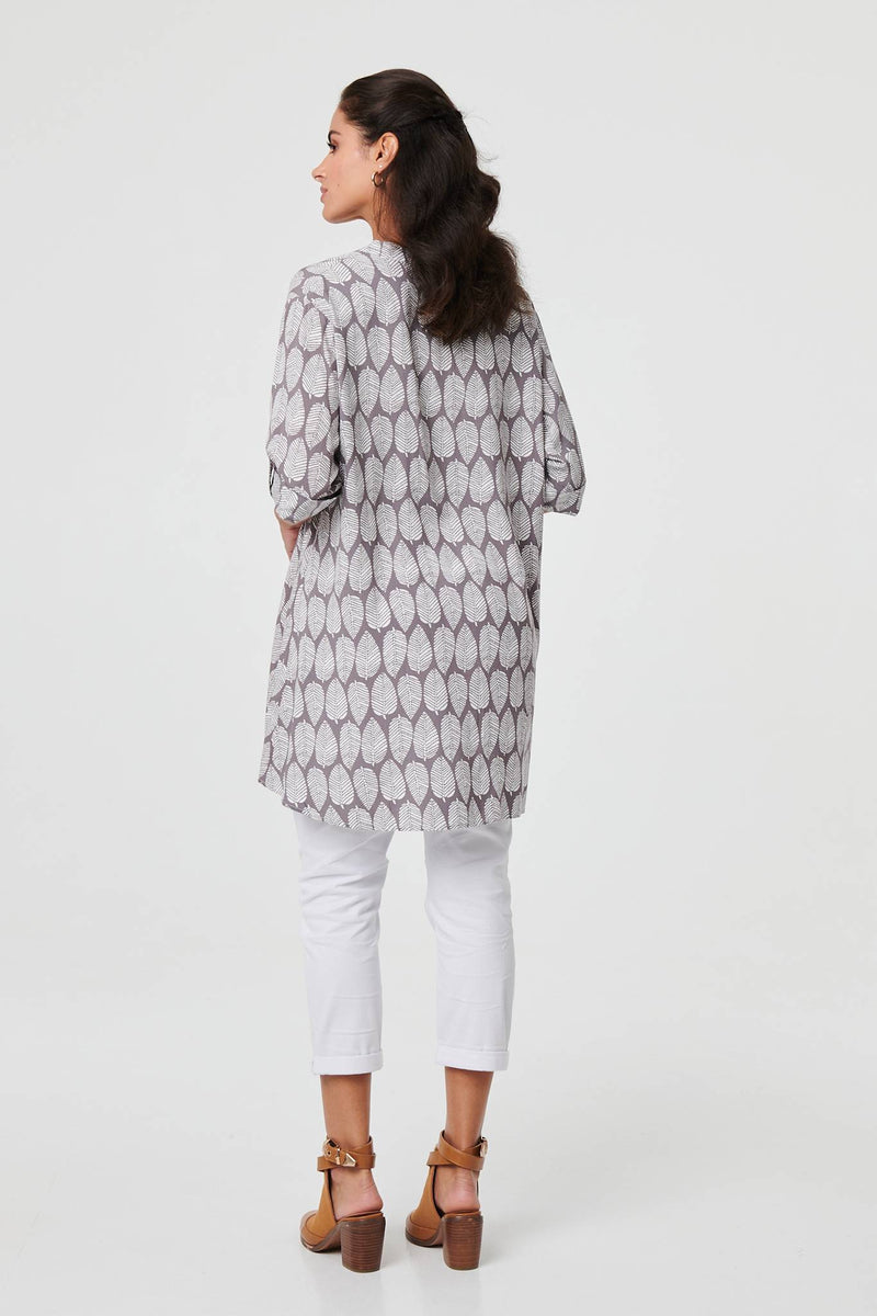 Leaf Print 1/2 Sleeve Curve Hem Blouse