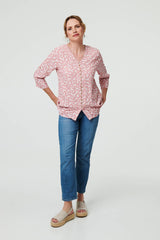 Ditsy Floral 3/4 Sleeve Curve Hem Top