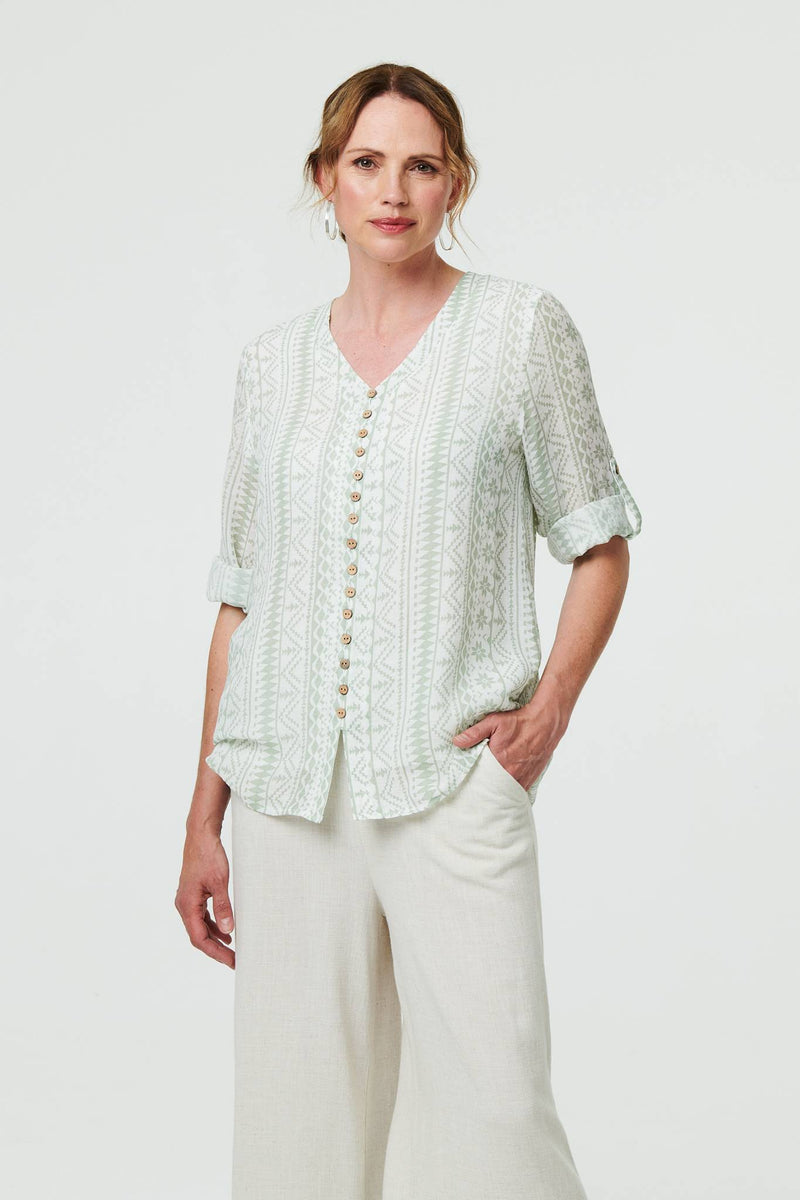 Printed Button Front Curve Hem Blouse
